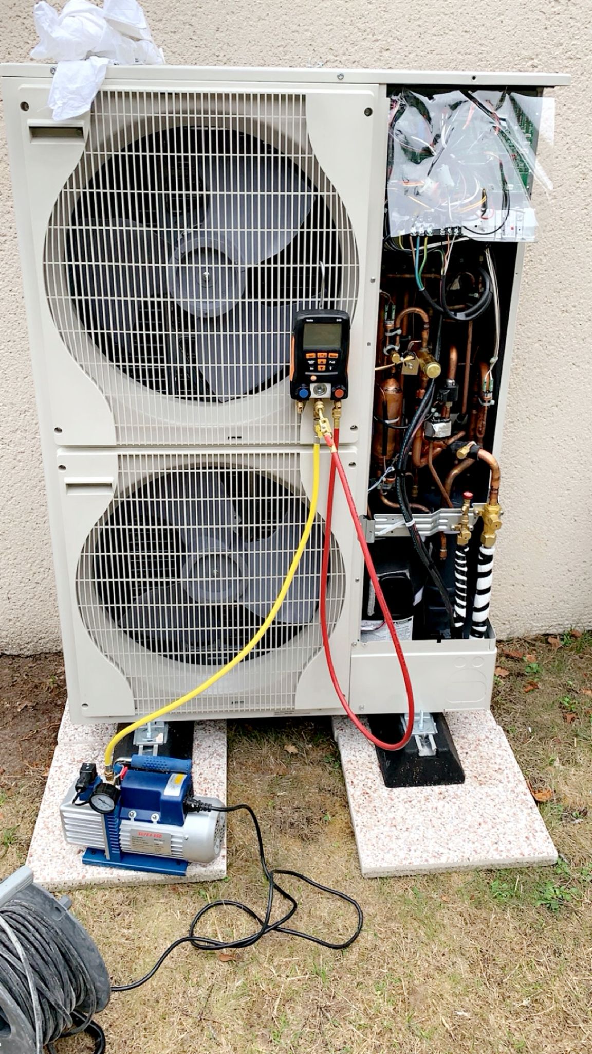 Air conditioning repair intervention 4